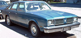 1979 Oldsmobile Cutlass Salon fastback 4-door.jpg